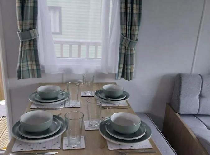 Apartment Woofles Luxury Caravan At Lido